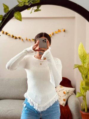 White Tassels BASICS Ribbed Form-Fitting Long Sleeve Tee One Size